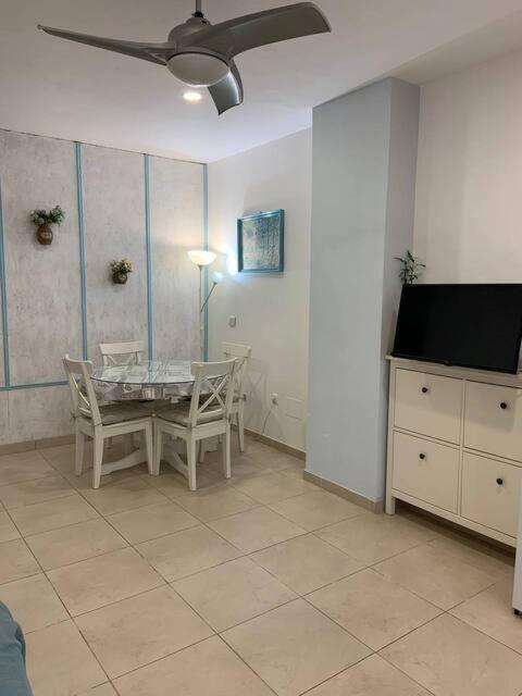 Cozy Apartment By The Sea Εστεπόνα Εξωτερικό φωτογραφία